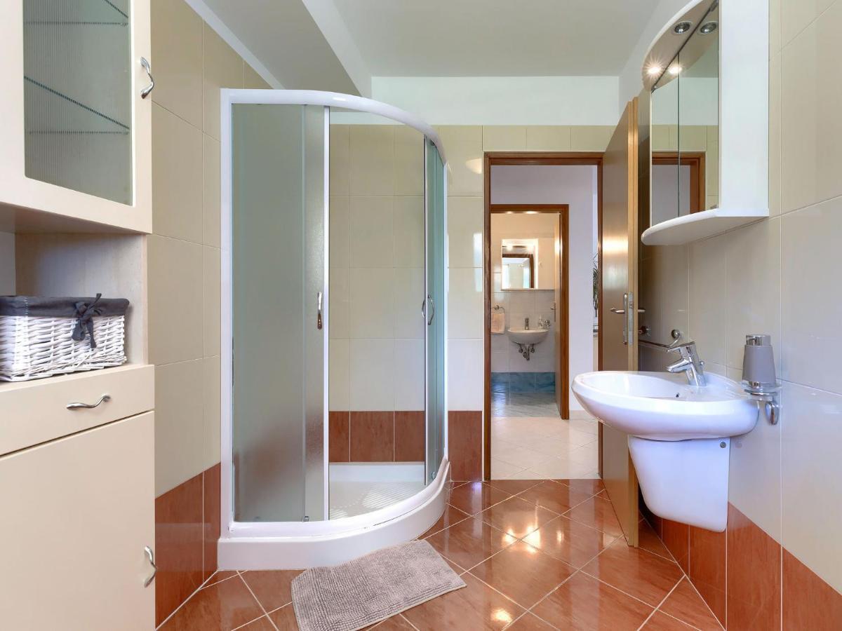 Holiday Home Carla - Lbn429 By Interhome Labin  Extérieur photo