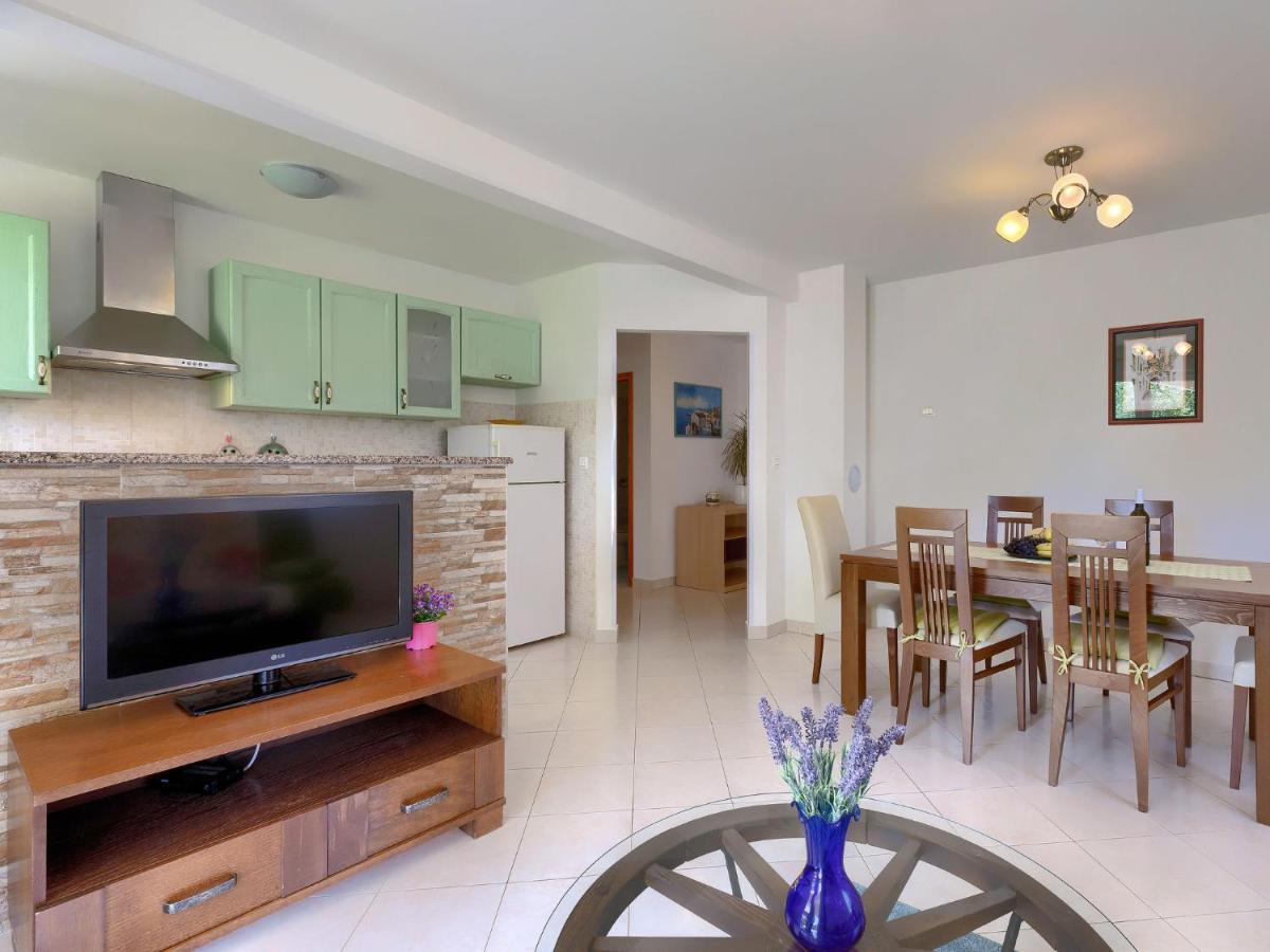 Holiday Home Carla - Lbn429 By Interhome Labin  Extérieur photo