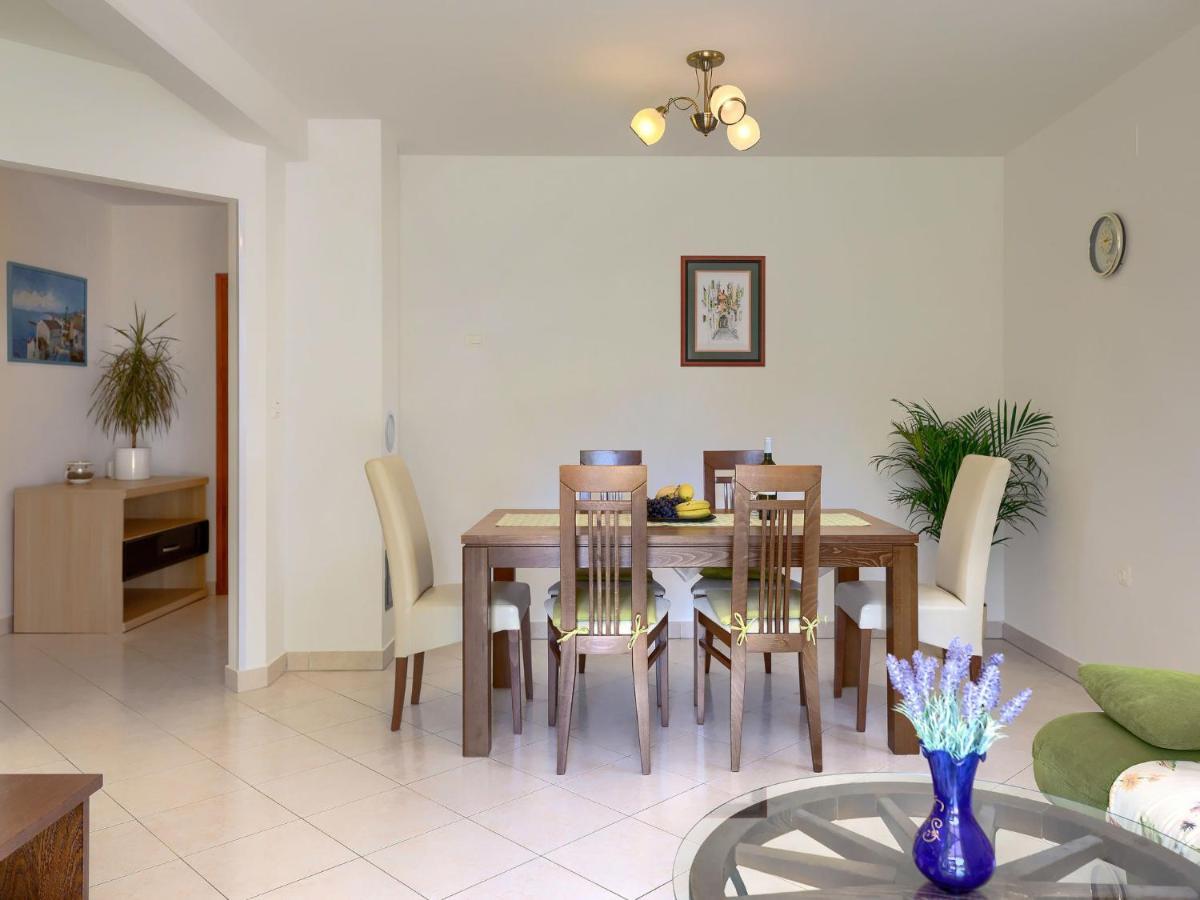Holiday Home Carla - Lbn429 By Interhome Labin  Extérieur photo